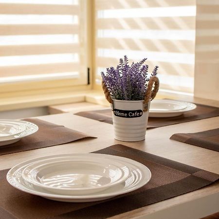 Yzza Apartament Navodari Ngoại thất bức ảnh