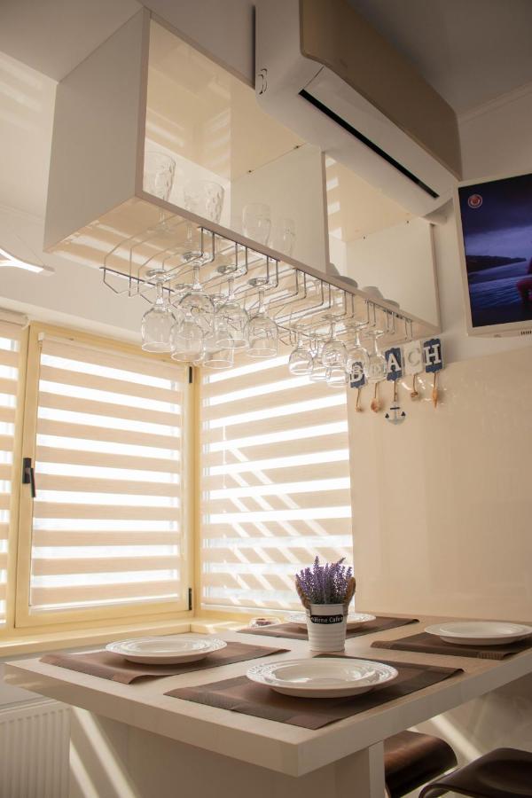 Yzza Apartament Navodari Ngoại thất bức ảnh