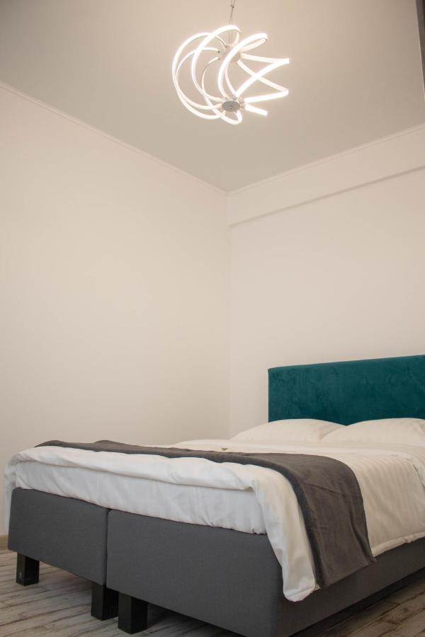 Yzza Apartament Navodari Ngoại thất bức ảnh