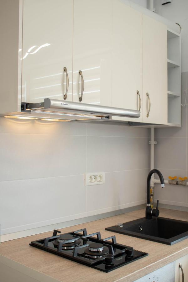 Yzza Apartament Navodari Ngoại thất bức ảnh